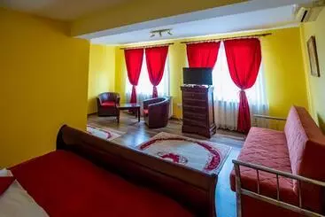 Hotel Noroc Si Fericire