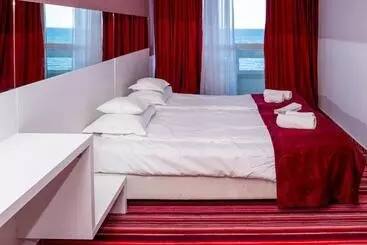 Otel Opal
