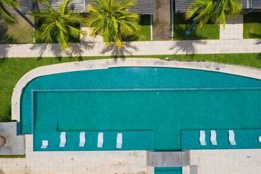 Izalco Hotel & Beach Resort