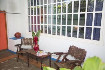 Hotel La Puerta Del Sol