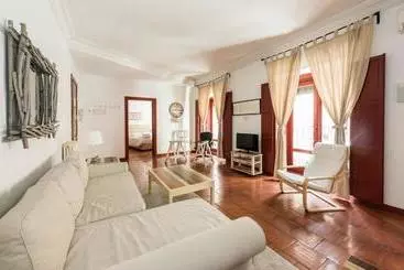 آپارتمان‌های توریست‌ها Apartamentos Madrid Centro B