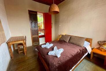 ユースホステル Hostal Tralala Salento