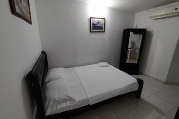 هتل Andalucía Inn