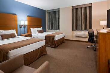هتل Best Western Plus Philadelphia Convention Center