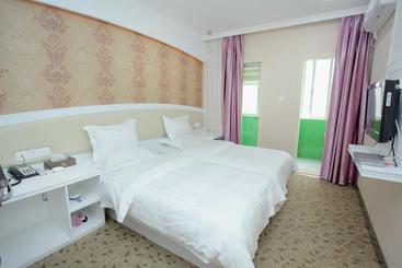 Hotel Xinghe Xinfeng  Railway Station & Bus Station Branch
