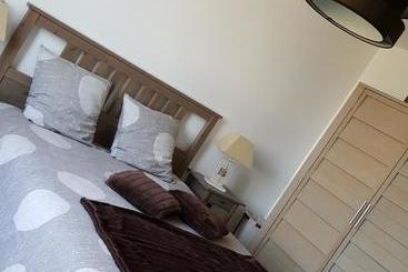 민박 Hôtel Le 6 3 Home Port En Bessin