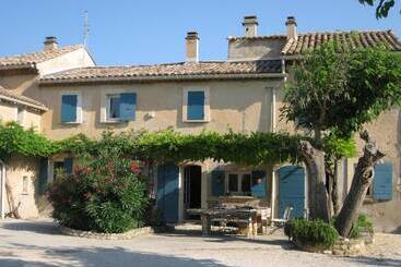 Bed and Breakfast Auberge Du Vin