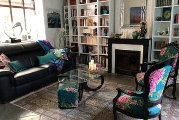 Bed and Breakfast Studio Accueillant Pour 2, Wifi Et Climatisation