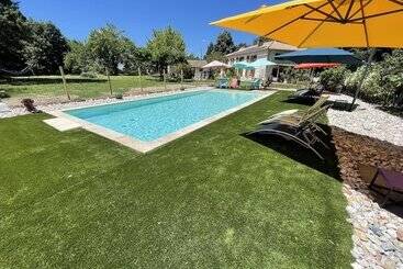 ベッドアンドブレックファースト La Forestière