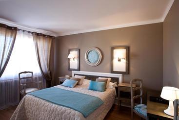 فندق La Côte Bleue