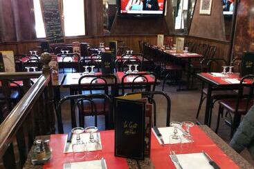 فندق De La Place