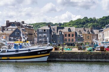 Отель L Absinthe