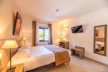 בית מלון כפרי Shegara