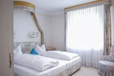 Nocleg ze śniadaniem Villa Adolphine