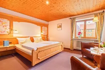 Familien  Und Wellnesshotel Landhaus Viktoria