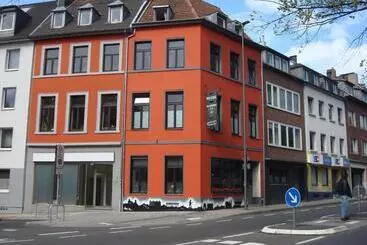 ホテル Klenkes Am Bahnhof