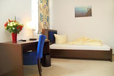 ホテル Müritzterrasse