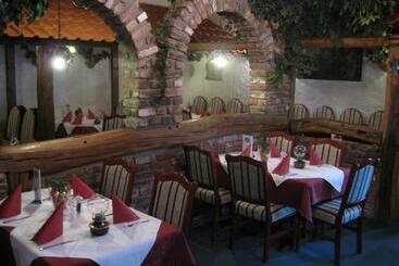 酒店 Restaurant Waldschänke