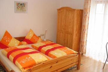 فندق Zur Grafschaft