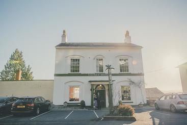 Bed and Breakfast Sidney House