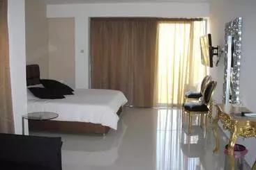 Hotel Crystal