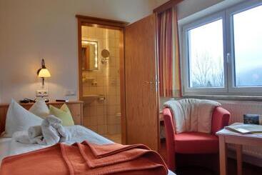 Hotel Garni Drachenburg