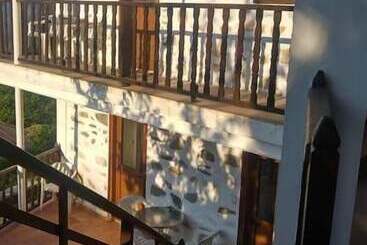 Отель Two Flowers