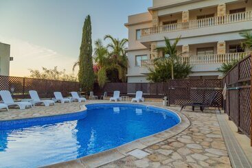 King's Holiday Apartments