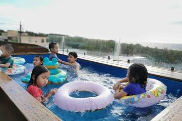 تختخواب و صبحانه 燈塔小別墅bungalow