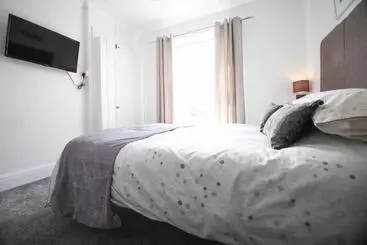 Bed & Breakfast No 10 Treverbyn Road