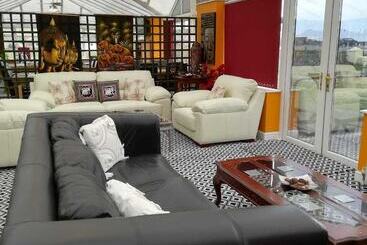 Hotelli Bryn Mor Beach