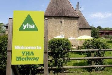 Yha Medway   Hostel