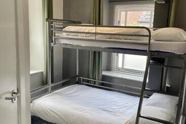 Hostel Yha Cheddar Partner