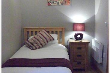 Bed and Breakfast Orchard Cottage