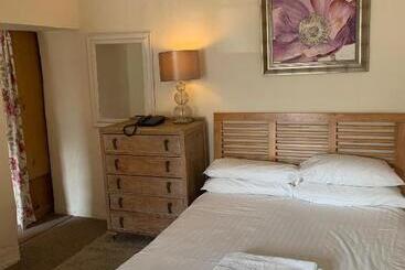 בית מלון כפרי Harrisons Hall Bed & Breakfast