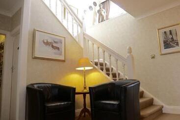 Hotel Trelawne
