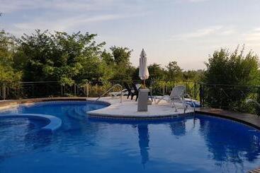 ホテル Boutique Villa Art