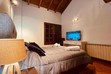 تختخواب و صبحانه Blue Sky Mendoza