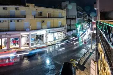 アパートホテル Royal Gold City Suites