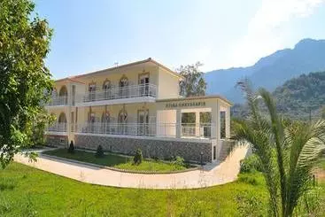تختخواب و صبحانه Ktima Chryssafis
