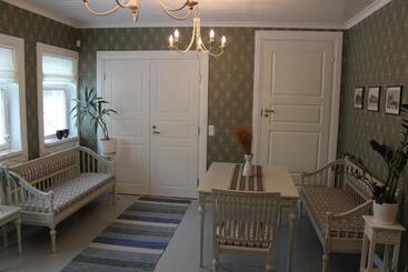 בית מלון כפרי B&b Lomamokkila