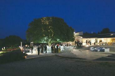 فندق Masseria Torre Di Nebbia