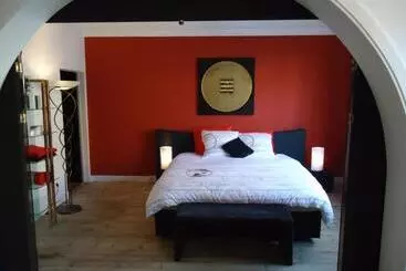 هتل B&b Luxe Suites 1 2 3