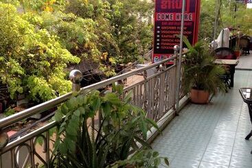 בית מלון כפרי White River Ii Hostel