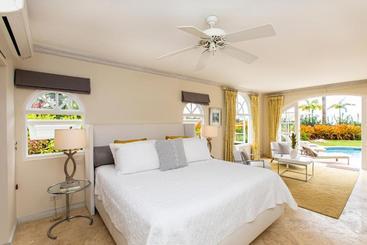 דירות לתיירים Royal Villa 1