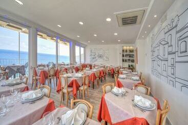 Room In B&b   Ischia Forio, In 4 Under The Sign Of Relaxation And Well Being