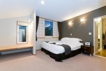Furano Fresh Powder Apartments And Chalet