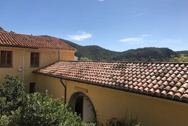 乡村酒店  El Castellet Fanzara