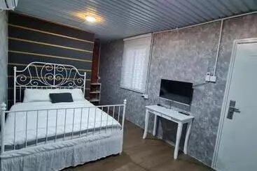 ペンション Cheqma Tiny Chalet