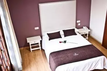 Hotel Corona Rooms